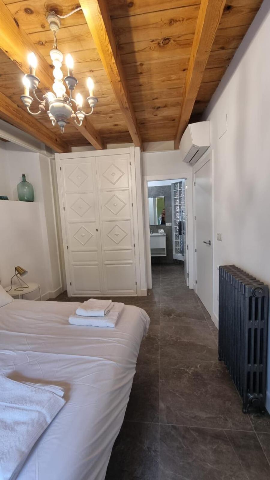 Alaminos 10 Apartment